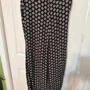 Old Navy Black and Cream Floral Pants